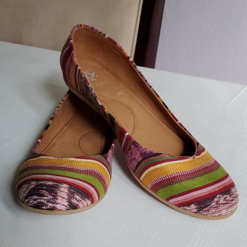 Teysha Handcrafted Flats
